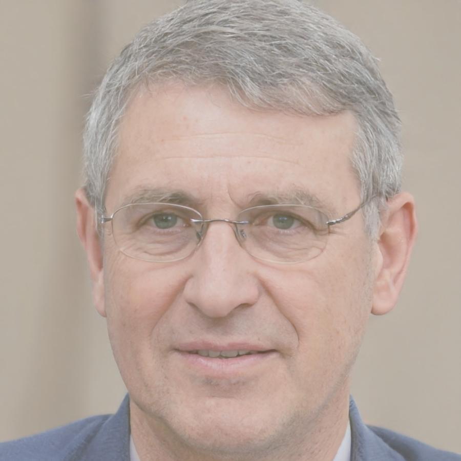 Ritratto di Luca Bernardi, istruttore specializzato in analisi finanziaria